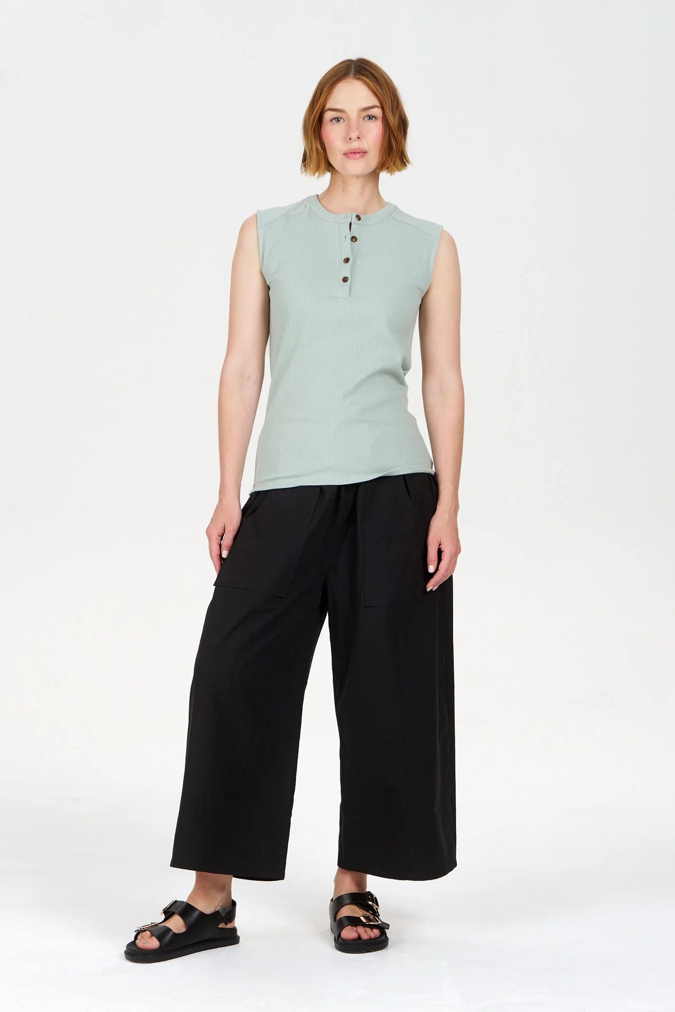 CLEO Organic Cotton Wide-Leg Trousers – Black - Image 3