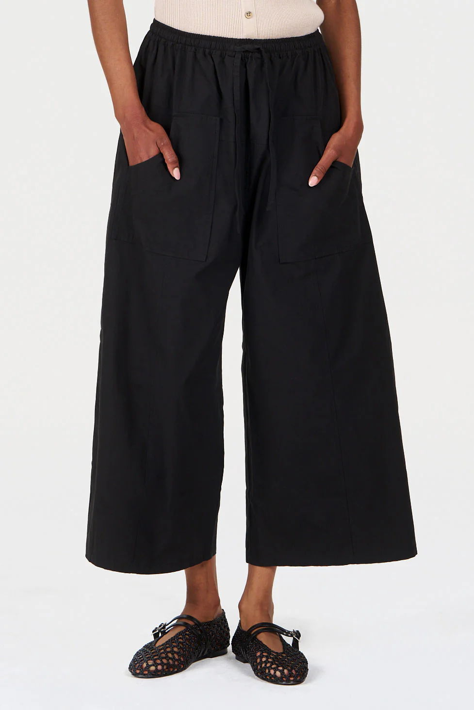 CLEO Organic Cotton Wide-Leg Trousers – Black - Image 4