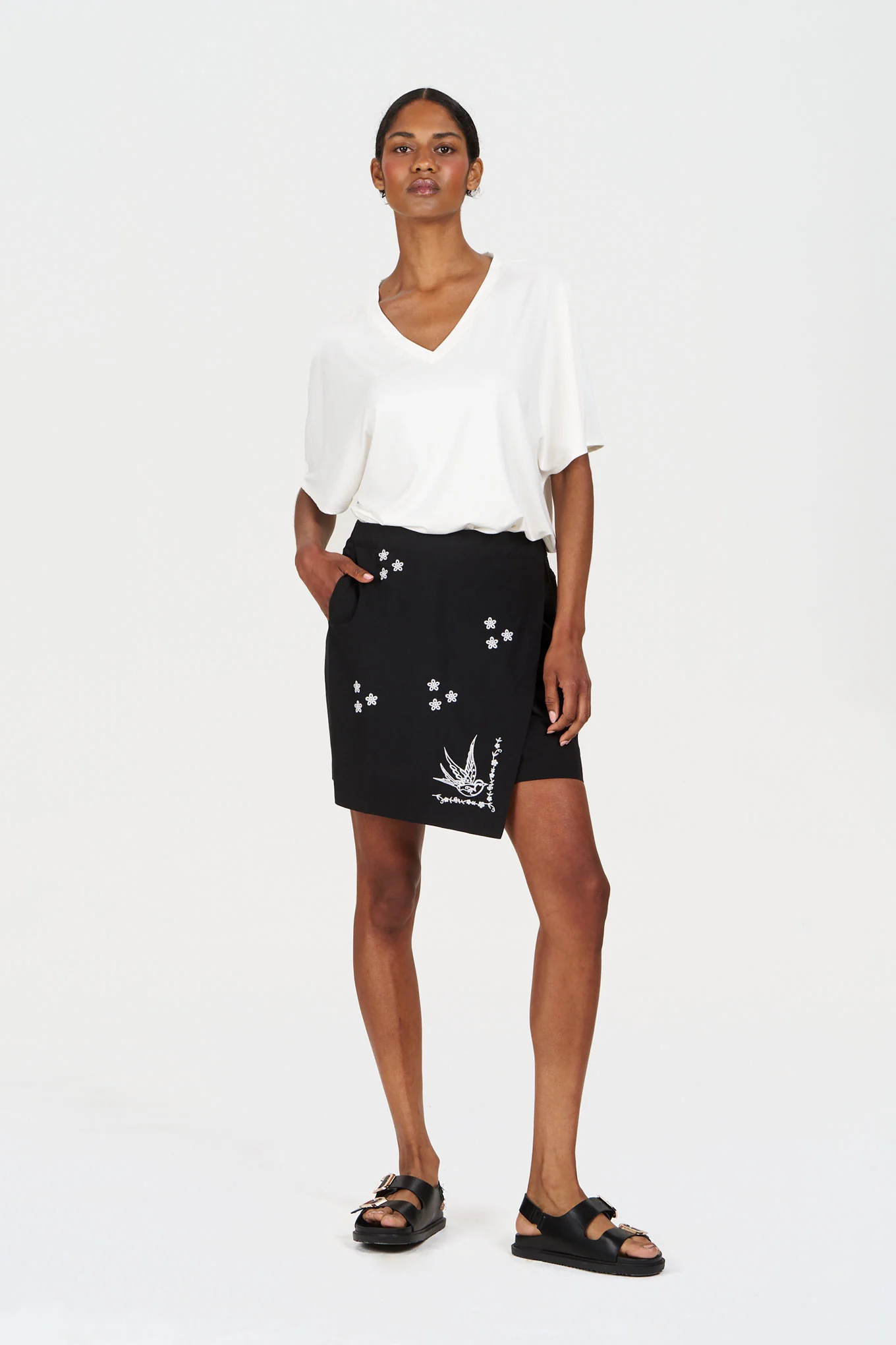 DHALIA Modal Tee - White - Image 4
