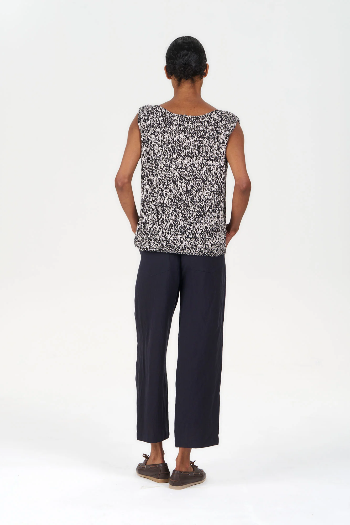 KALA Organic Cotton Blend Vest - Black & White - Image 5