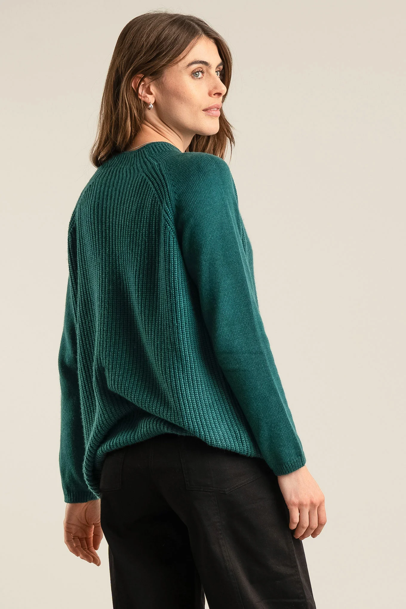 KATTY - Merino Wool Jumper Ivy Green - Image 3