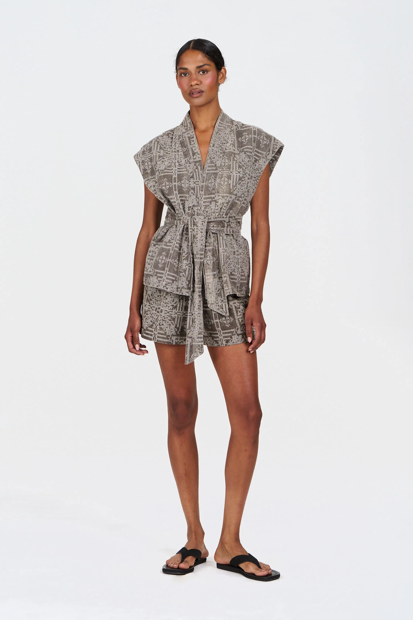 LIBBY Organic Linen Cotton Short - Mushroom Crossstich - Image 3
