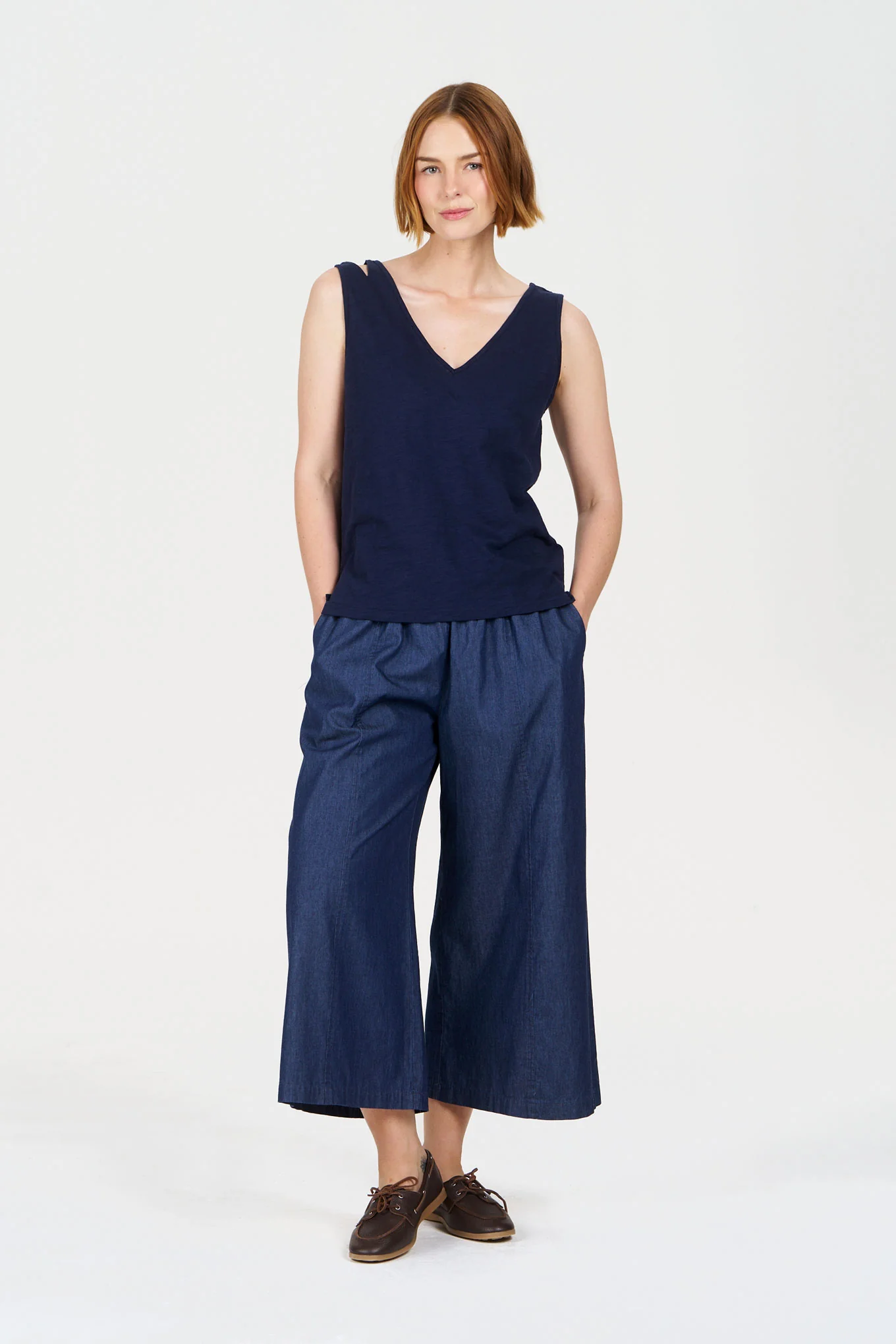 MALA Organic Cotton Vest - Navy - Image 3